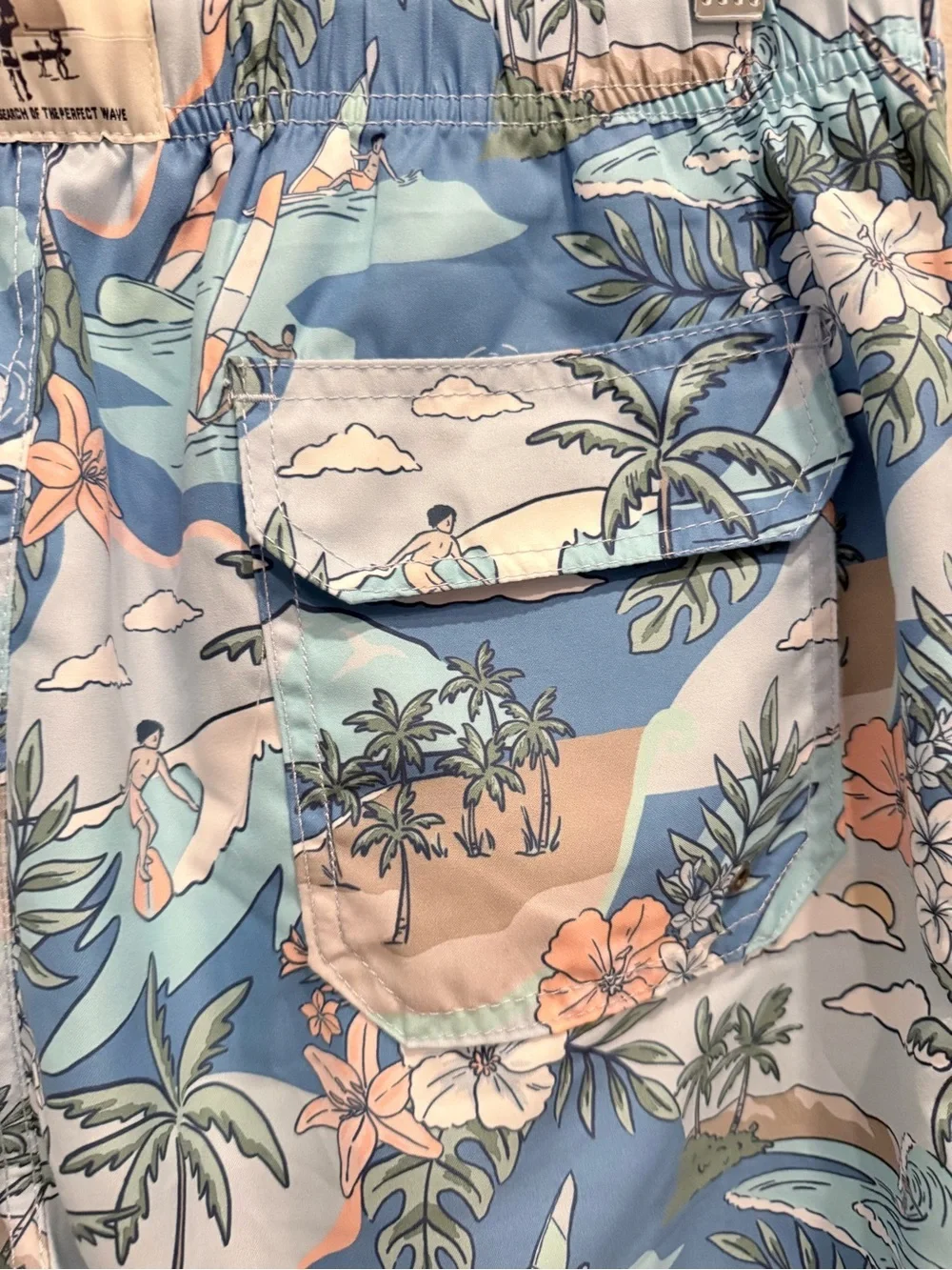 NWT The Endless Summer men’s size large swim trunks